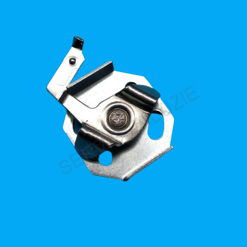 Interiérový držák žaluzie plochý