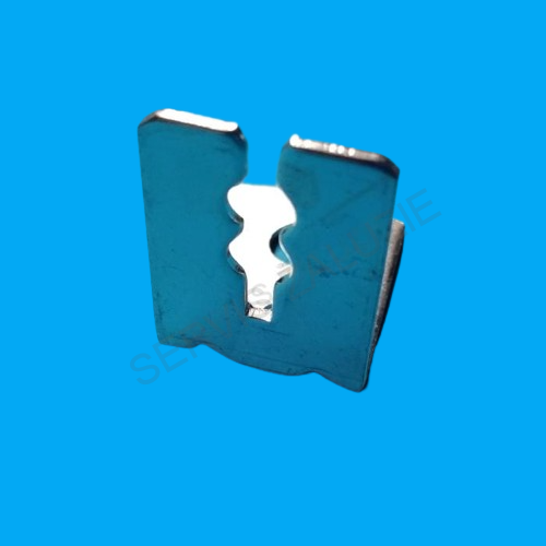 Fixační úhelník otevřený kovový