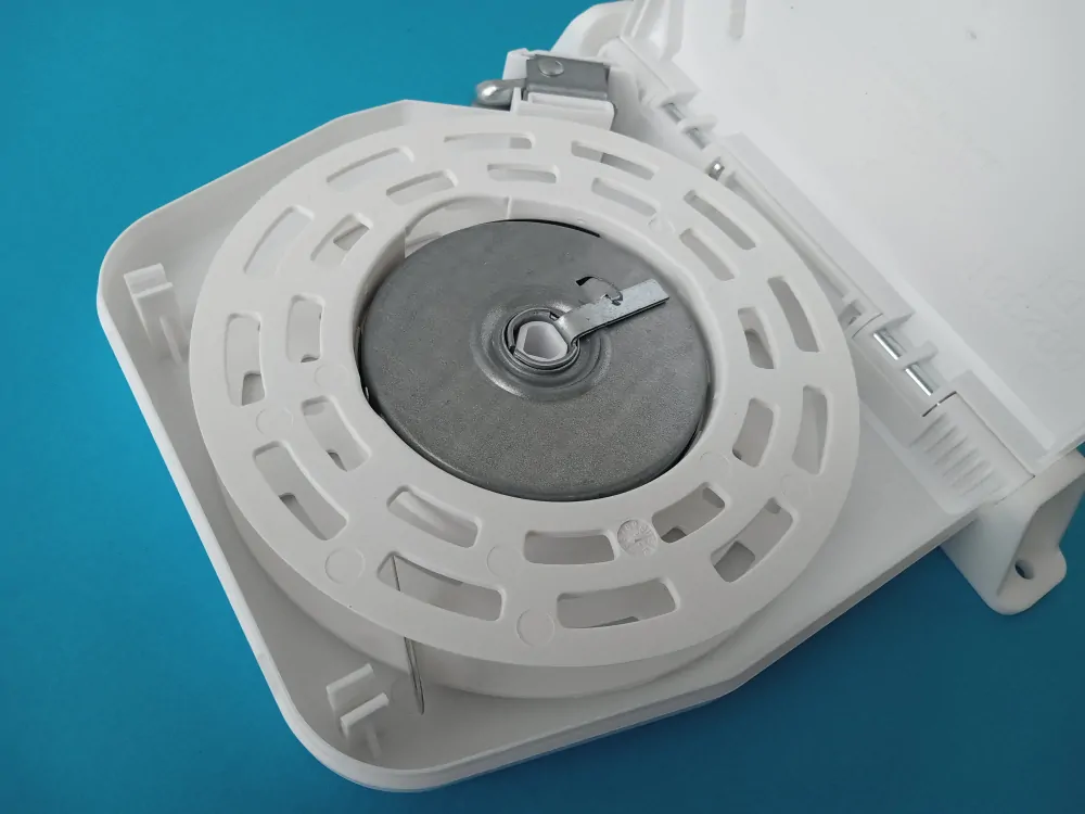 Samonavíječ pro šňůru SELVE