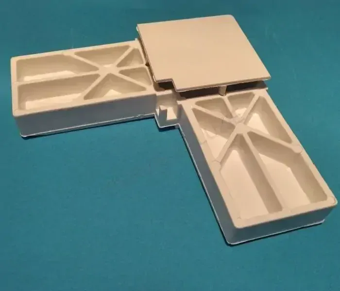 PVC rohová spojka dveřní vnější