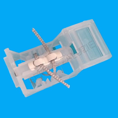 Váleček pro upevnění žebříčku 25x19.